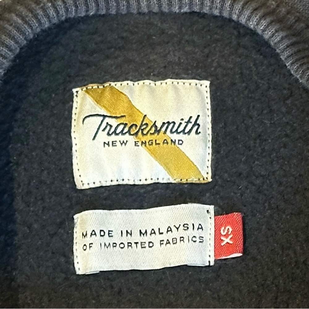 Tracksmith Trackhouse Crew Neck Sweatshirt Black/Dark Grey Women’s XS $120 - Picture 5 of 11